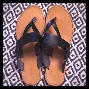 Black slip-on Sandals